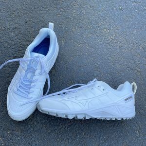 Mizuno Turf Shoes